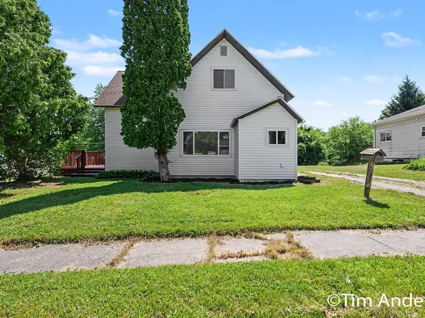 307 S East St, Saint Louis, MI 48880