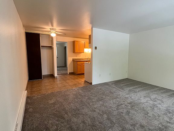 3rd image of 5647 SE 72nd Ave