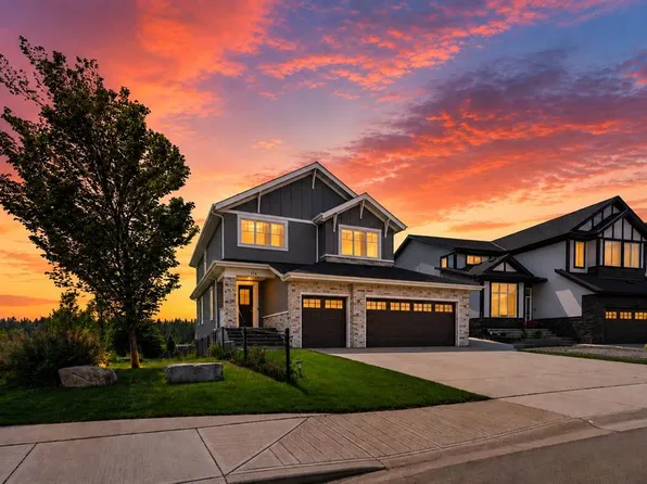 219 N Legacy Mount SE, Calgary, AB T2X 2G8