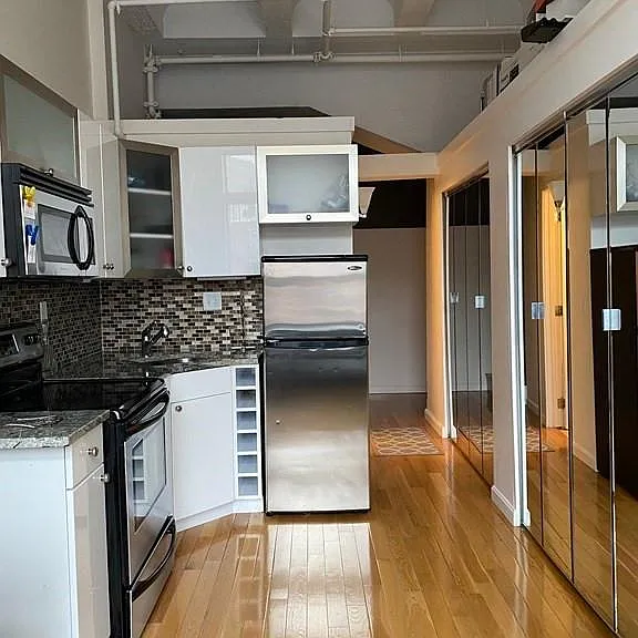12 Stoneholm St #328 — Photo 3