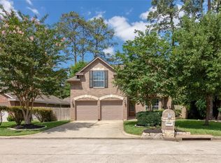 12526 Lake Shore Dr, Montgomery, TX 77356