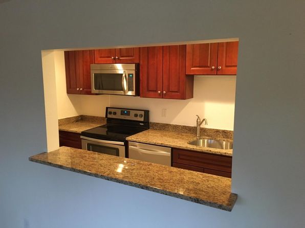 110 NW 39th St APT 1