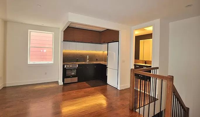1st image of 159 Winthrop St #1A