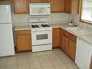 2nd image of 1249 Bailey Dr