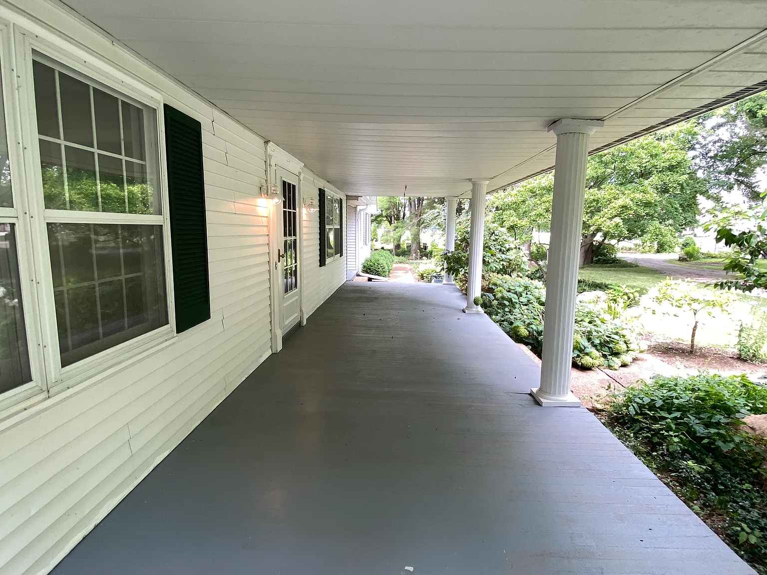 8813 Old Indian Trail — Photo 2