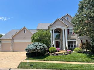 1407 Wellington View Ln, Chesterfield, MO 63005