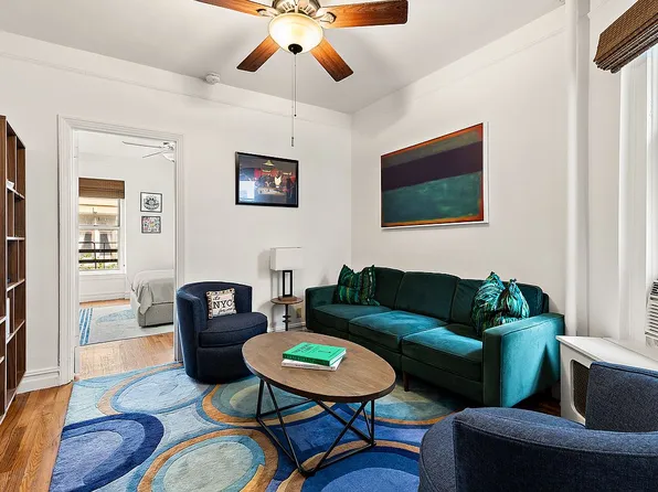 326 E 73rd St APT 4B, Manhattan, NY 10021