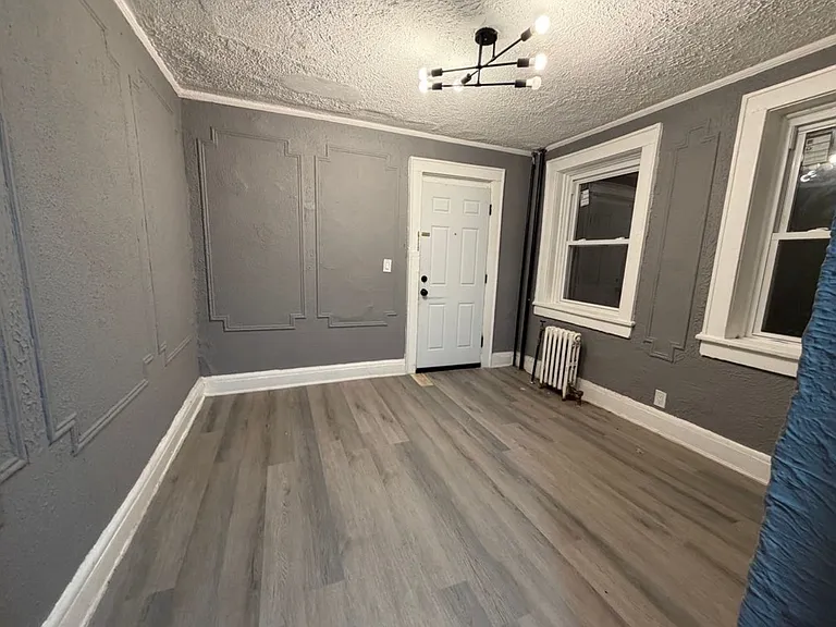 718 Arlington Ave #3A — Photo 6