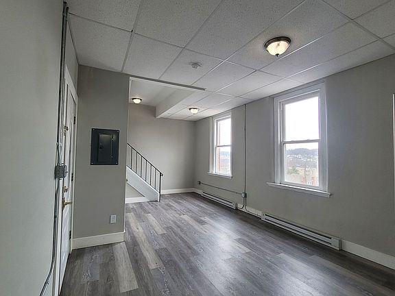 5th image of 395 Donnan Ave #25