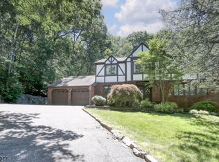75 Old Forge Rd, Ringwood, NJ 07456