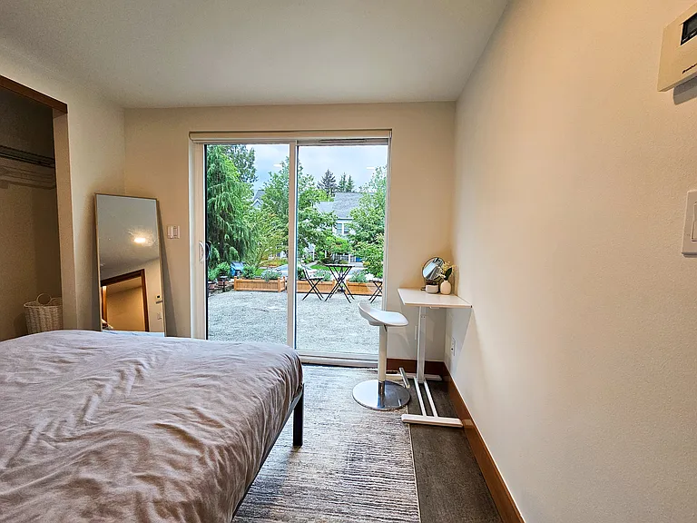 44th Ave SW — Photo 2