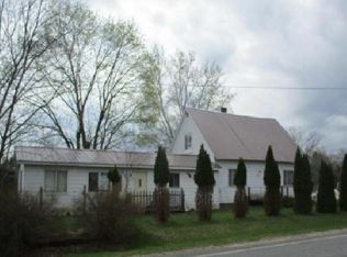 622 E 120th St, Grant, MI 49327