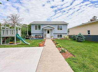 20 2nd Ave NW, Elgin, MN 55932