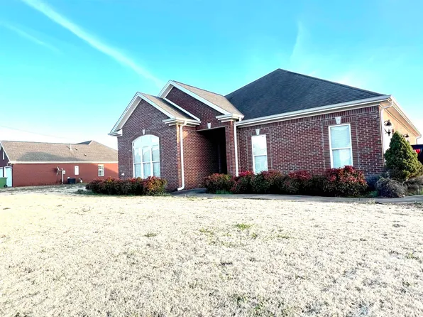 125 Aidan Ln, Muscle Shoals, AL 35661