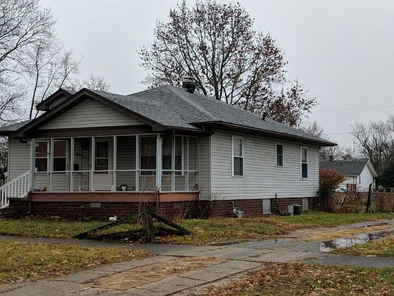 2nd image of 3325 Shelby Ave