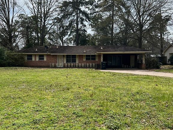 4th image of 1875 S Brookwood Dr