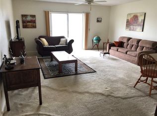 4751 NW 21st St APT 402, Lauderhill, FL 33313