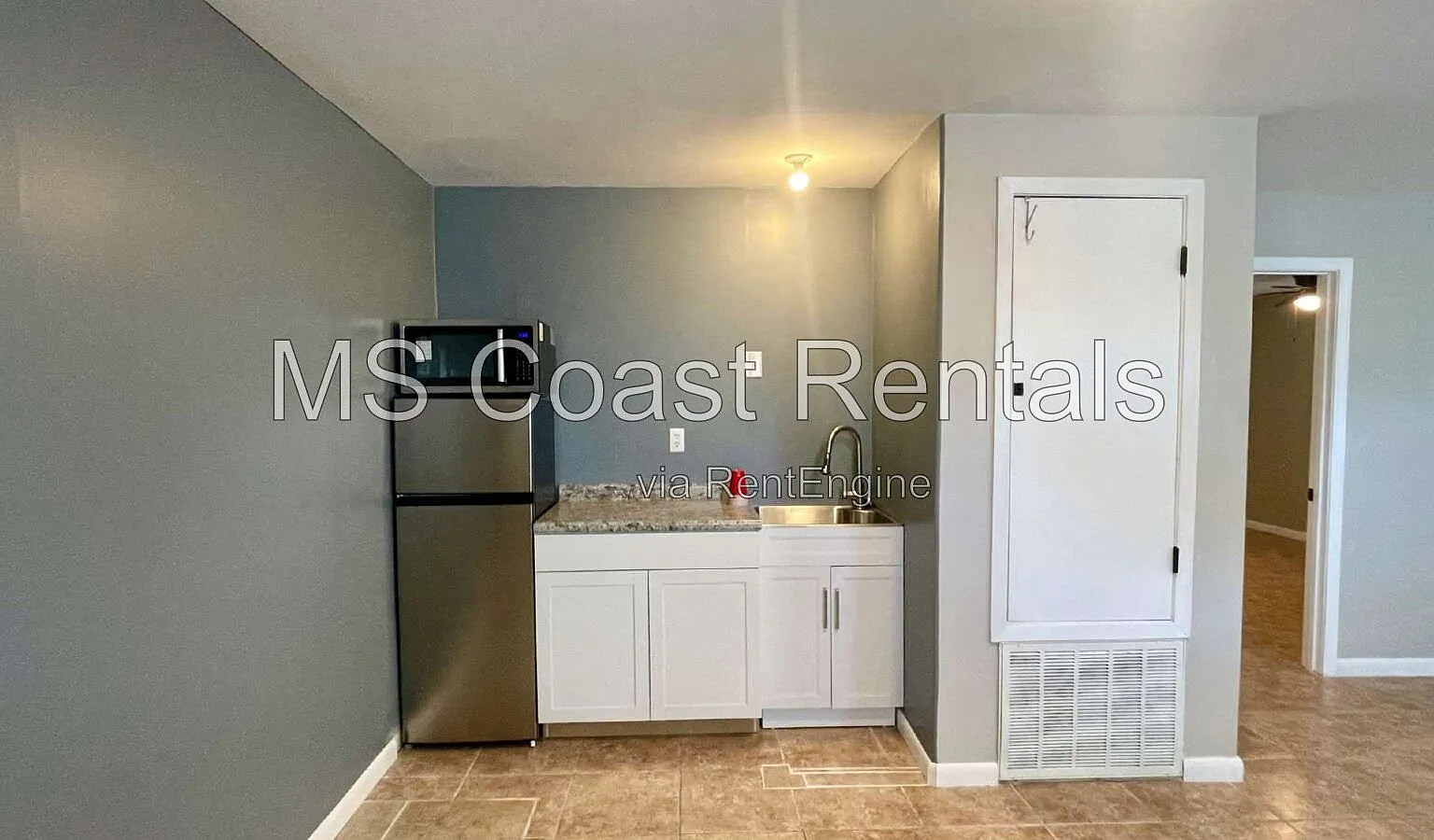 1 bed, 1.0 bath, 800 sqft, $950 — Photo 3