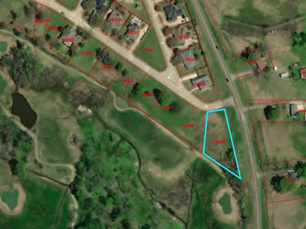 3000 Fareway Ln, Mount Pleasant, TX 75455