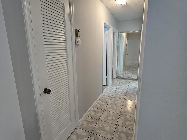 5840 NE 22nd Way #707 — Photo 7