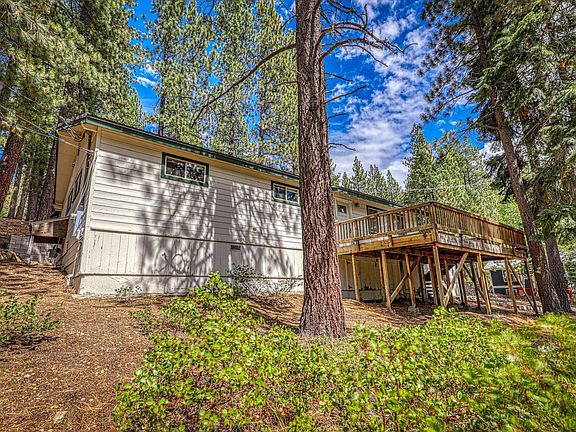 3rd image of 10284 Donner Trail Rd