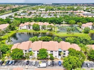 12130 Saint Andrews Pl APT 107, Hollywood, FL 33025