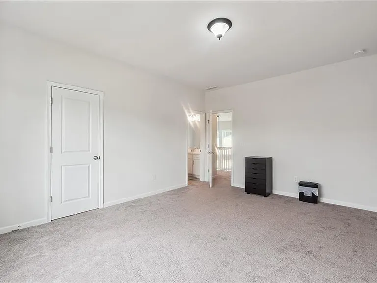 4055 Starwood Dr — Photo 30