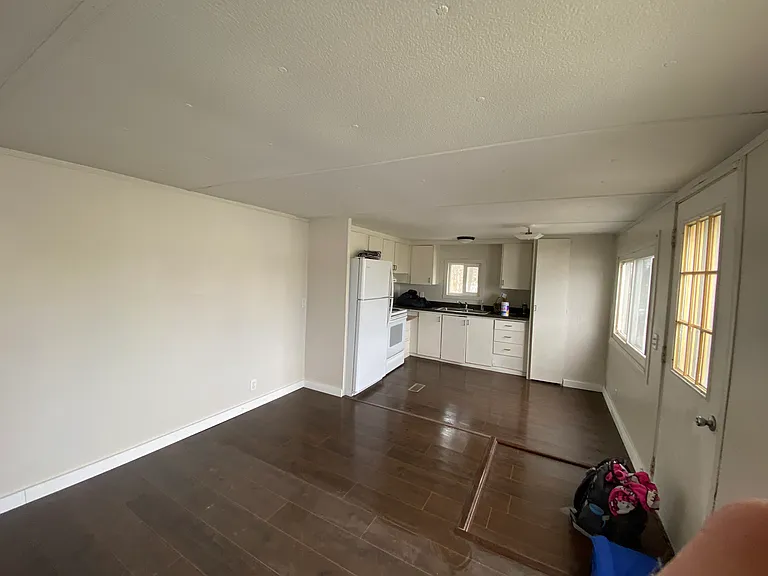 660 N Millborne Rd — Photo 14