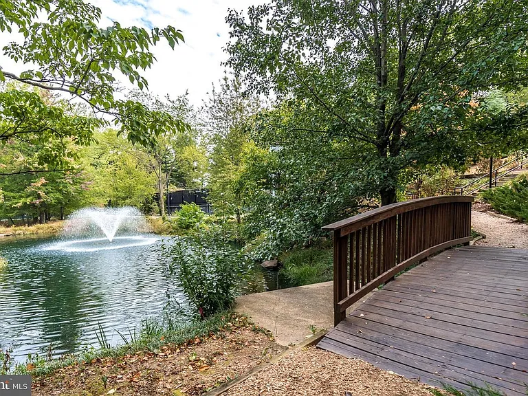 8370 Greensboro Dr #216 — Photo 36