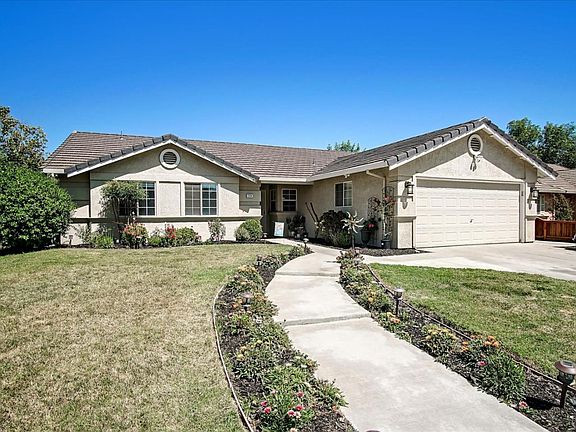 3rd image of 2034 Hastings Dr