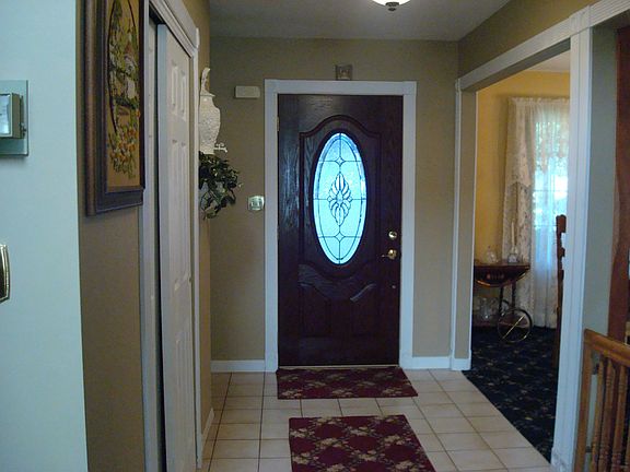 FRONT FOYER