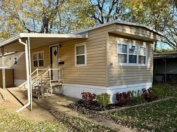 1866 Pacer Ave, Dayton, OH 45424