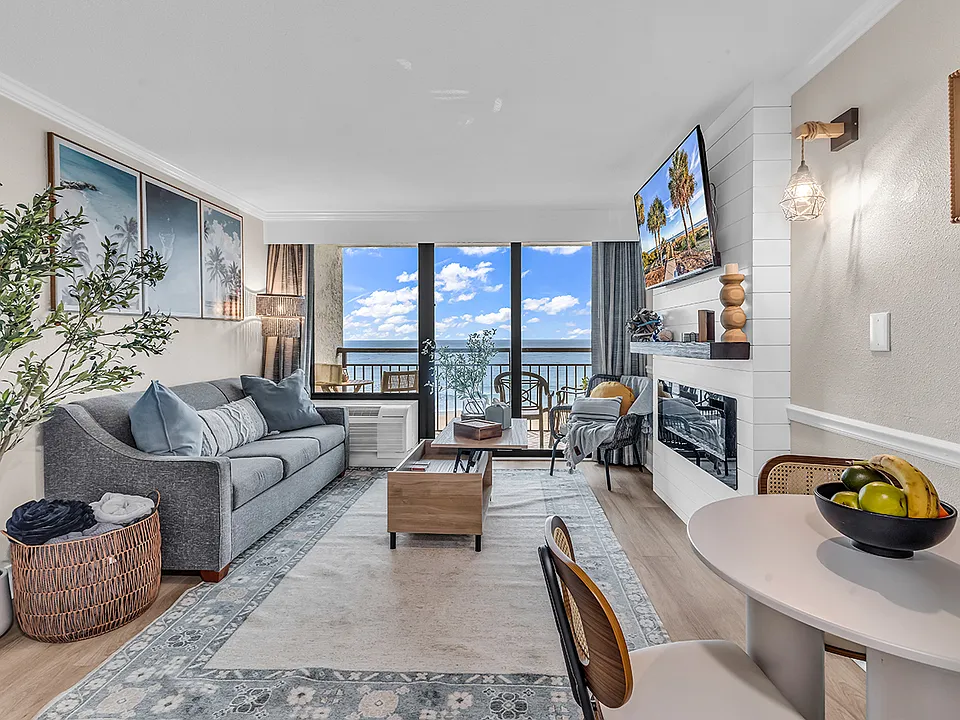 3000 N Ocean Blvd #424