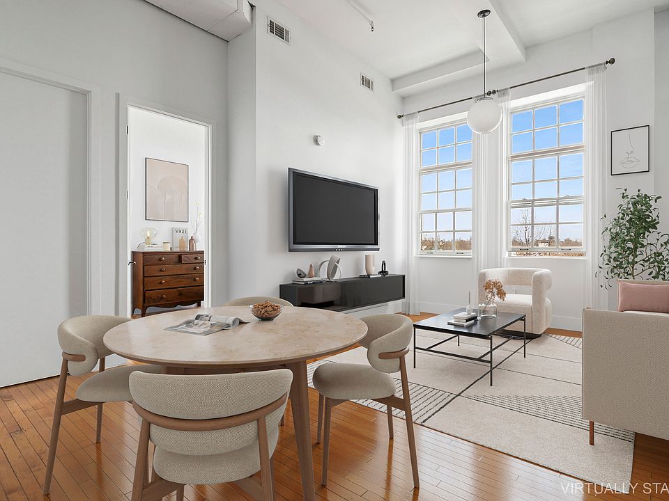 1st image of 180 Bainbridge St APT 302