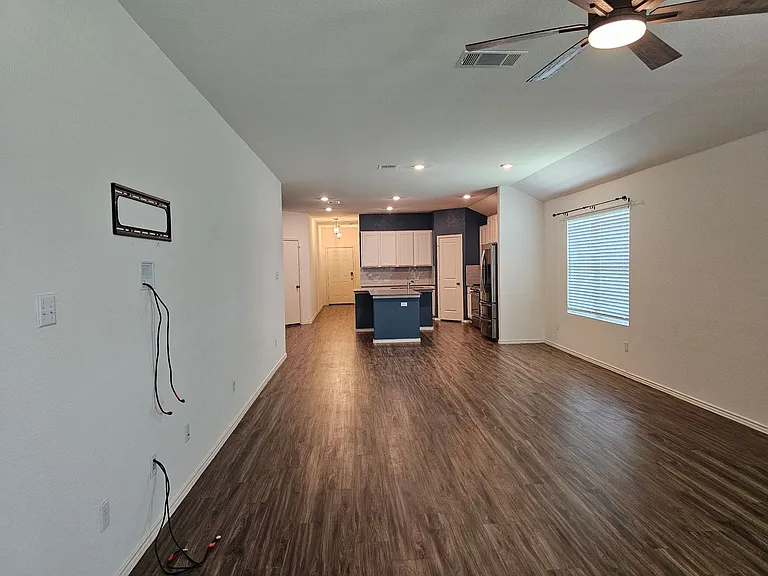 21408 Bird Wing Dr — Photo 17