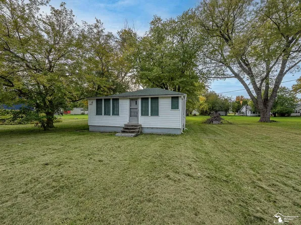 4587 Huron St, Newport, MI 48166