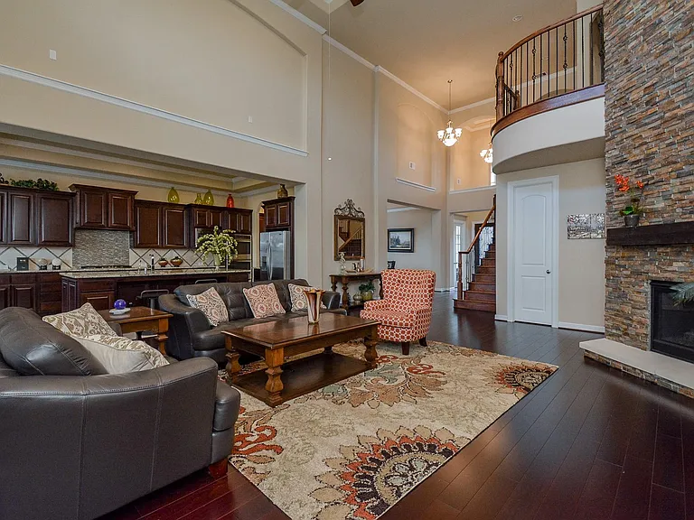 6302 Kennedy Hills Ct — Photo 34