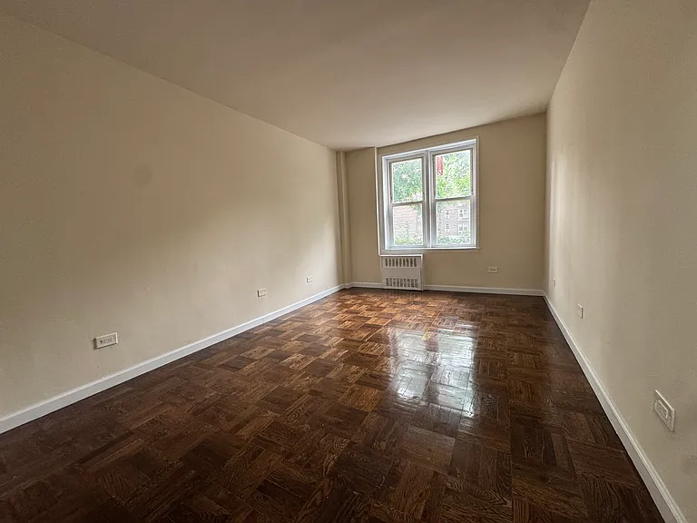 3324 Parsons Blvd #1U — Photo 6