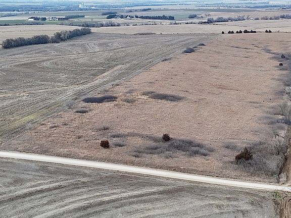 4th image of 2700 Flag Rd