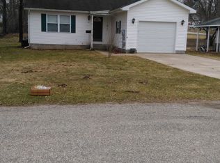 335 W 5th Ave, Reed City, MI 49677