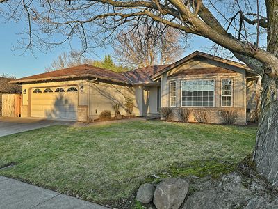 2450 Powell St, Medford, OR, 97504