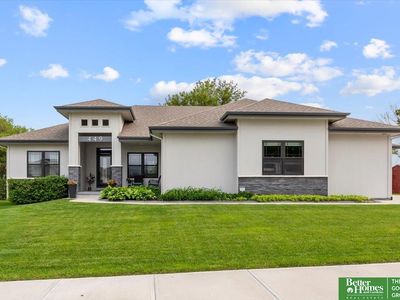 449 Sherwood Dr, Gretna, NE, 68028