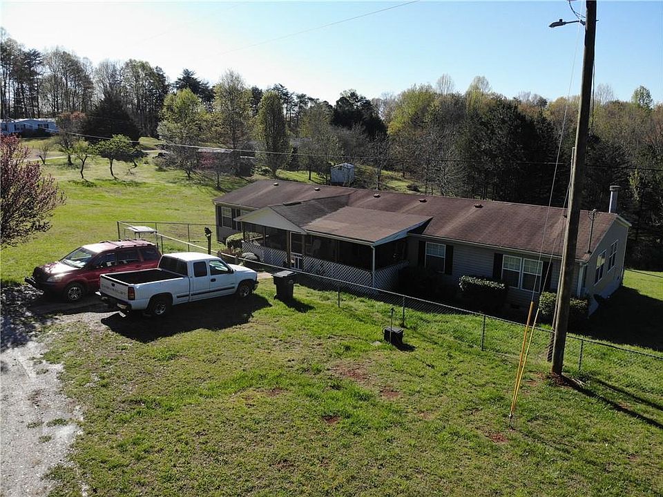 1st image of 150 Piney View Dr