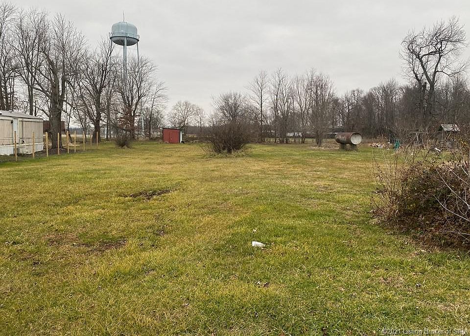 1st image of 125 Village Ln