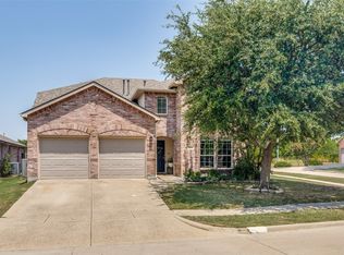 300 Highland Ridge Dr, Wylie, TX 75098