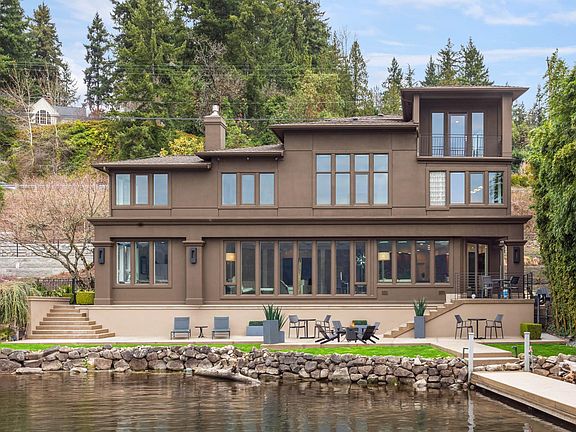 5th image of 3167 E Lake Sammamish Shore Ln SE