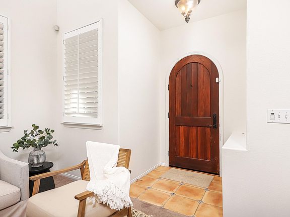 4th image of 28340 Berylwood Pl