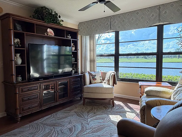 39 Plantation Dr #101 — Photo 13