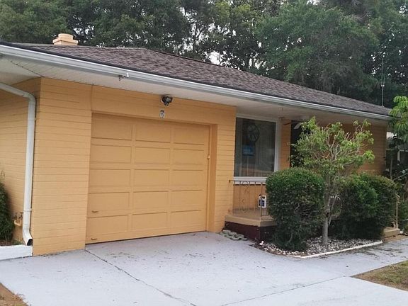 2nd image of 116 Fremont Ave