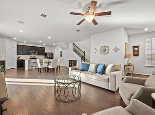 127 Iron Rail Rd, Dripping Springs, TX 78620